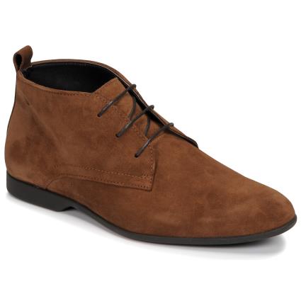 Carlington  Botas baixas EONARD  Castanho Disponível em tamanho para homem. 40,41,42,43,44,45,46.Homem > Sapatos > Botins