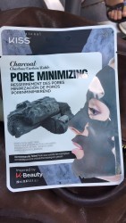 Kiss New York Ref. Kfms01 Charcoal Pore Minimizing 20Ml