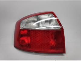 Farolim Esquerdo Audi A4 01>04 Berlina