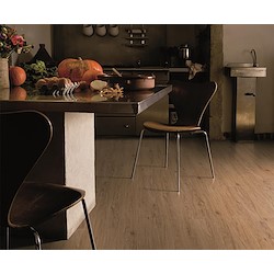 Pavimento vinílico adesivo GERFLOR SENSO CLASSIC MÉDIO NOYER NATUREL