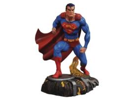 Figura  Figura Superman DC Comics Gallery diorama