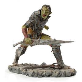 The Lord Of The Rings Swordsman Orc Art Scale Figure