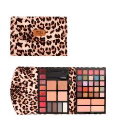 IDC INSTITUTE Magic Studio Wild Safari Travel Wallet 47 Productos