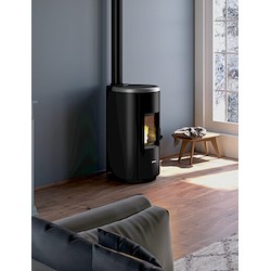 Salamandra a pellets FREEPOINT CHROME WIFI 7KW PRETO