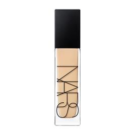 NARS Natural Radiant Longwear Foundation 4 Deauville