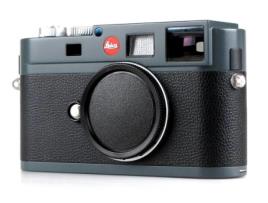 Máquina Fotográfica Compacta LEICA Leica M-E Typ 220 (Preto - 18 MP - ISO: 160 a 2500)