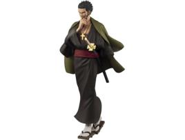 Figura  Dracule Mihawk