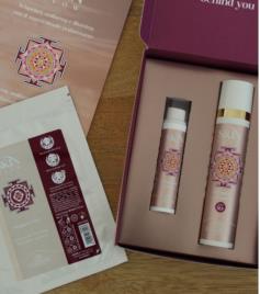 Lakshmi Kit Skinglow Serum 15Ml + Skinglow Cream Spf 50+ - 3352