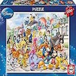 Puzzle 2D  Desfile (Idade Mínima: 3 - 200 Peças)