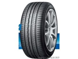 Pneu para Carro YOKOHAMA BLUEARTH-A AE-50 235/55WR18