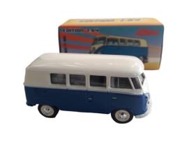 Carrinho SCHUCO Volkswagen T1 Bus (Idade Mínima Recomendada: 3 anos - 1:64)