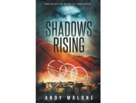 Livro Shadows Rising de Andy Malone ( Inglês )