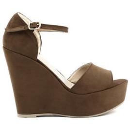 Made In Italia  Sandálias - beniamina  Castanho Disponível em tamanho para senhora. 38,39,40,41.Mulher > Calçasdos > Sandálias e rasteirinhas    