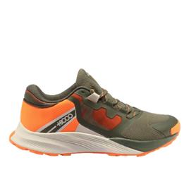 Sapatilhas trail running Homem +8000 TILAK. KAKI