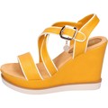 Enrico Coveri  Sandálias BH347  Amarelo Disponível em tamanho para senhora. 38,40.Mulher > Calçasdos > Sandálias e rasteirinhas