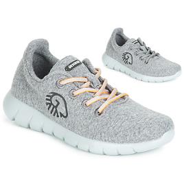 Giesswein  Sapatilhas MERINO RUNNERS  Cinza Disponível em tamanho para senhora. 36,37,38,39,40,41,42.Mulher > Sapatos > Tenis