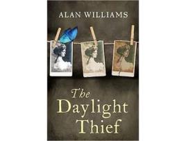Livro The Daylight Thief de Alan Williams ( Inglês )