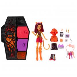 Monster High Skulltimate Secrets Neon Frights Toralei Doll