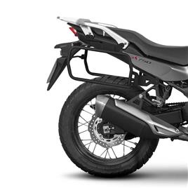 Shad 4p System Honda 750 ´23 Side Bag Holder Prateado