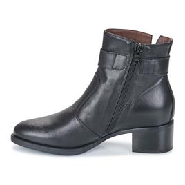 NeroGiardini  Botins -  Preto Disponível em tamanho para senhora. 36,37,38,39.Mulher > Sapatos > Botins