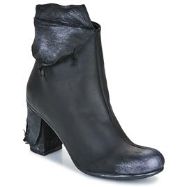 Papucei  Botins SPATTER  Preto Disponível em tamanho para senhora. 37,38,39,40.Mulher > Sapatos > Botins