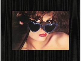 Livro marcia resnick: re-visions de by photographer marcia resnick (inglês)
