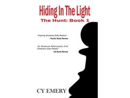 Livro Hiding in the Light de Cy Emery (Inglês)