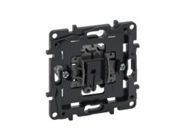 Interruptor Unipolar LEGRAND Niloe Step 10Ax 250V 864001