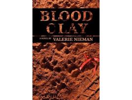 Livro Blood Clay de Valerie Nieman (Inglês)