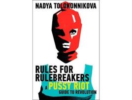 Livro Queens of Fennbirn de Kendare Blake (Inglês)