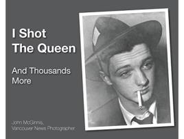 Livro I Shot The Queen And Thousands More de John McGinnis (Inglês)