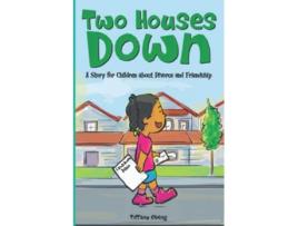 Livro Two Houses Down de Tiffany Obeng (Inglês)