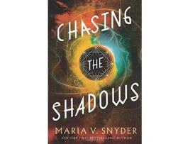 Livro Chasing the Shadows Sentinels of the Galaxy de Maria V Snyder (Inglês)
