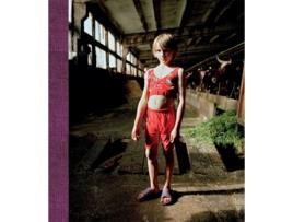 Livro Years Like Water de Nadia Sablin (Inglês - Capa Dura)