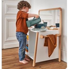 Ma Petite Ecole Montessori X La Redoute Interieurs Móvel para casa de banho Montessori 