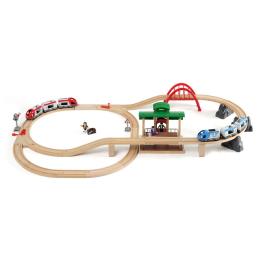 Brio Circuito com plataforma e passageiros