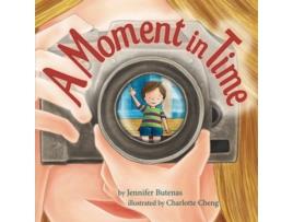 Livro A Moment In Time de Jennifer Butenas Jill Ronsley (Inglês)