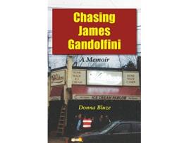 Livro Chasing James Gandolfini A Memoir de Donna Bluze (Inglês)