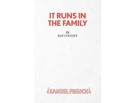 Livro It Runs in the Family: a comedy Ray Cooney (Inglês)
