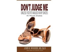 Livro Dont Judge Me De John Wooden (inglês)
