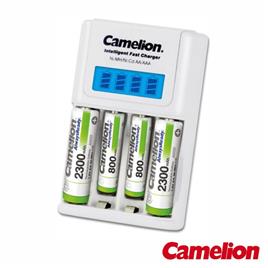 Carregador Pilhas AA/AAA c/ 2x AA 2300mA / 2x AAA 800 mA