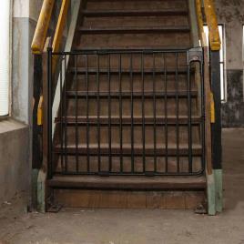 Barreira de segurança SafeDoor 75,5-116 cm preto