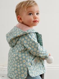 Impermeável com capuz, para bebé menina verde medio estampado